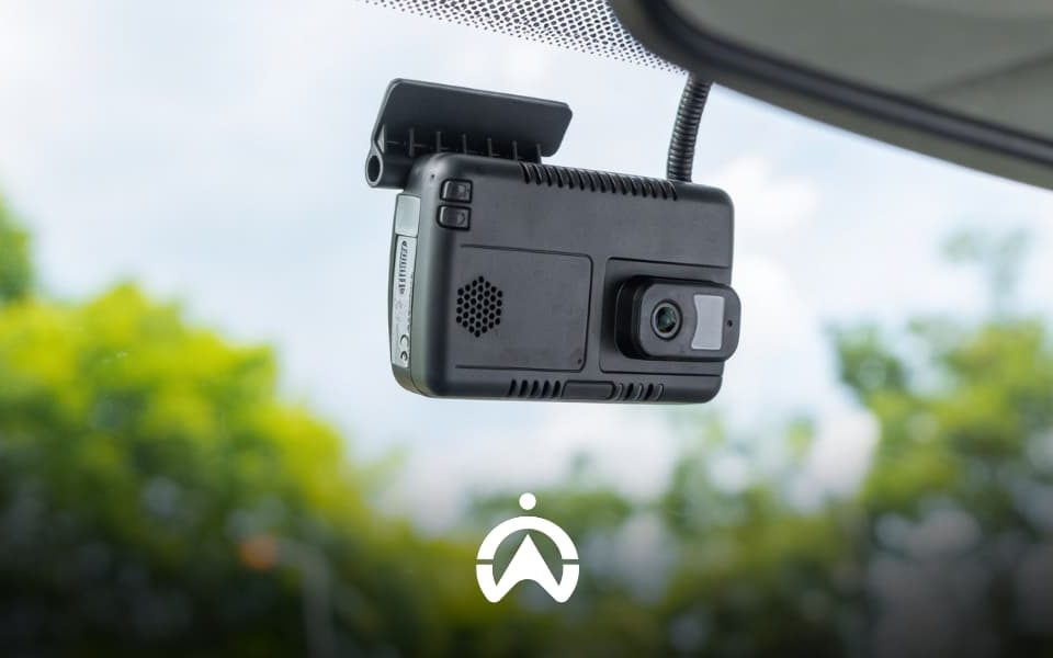 Wireless_vs_Wired_Dashcams_Which_One_Should_You_Choose